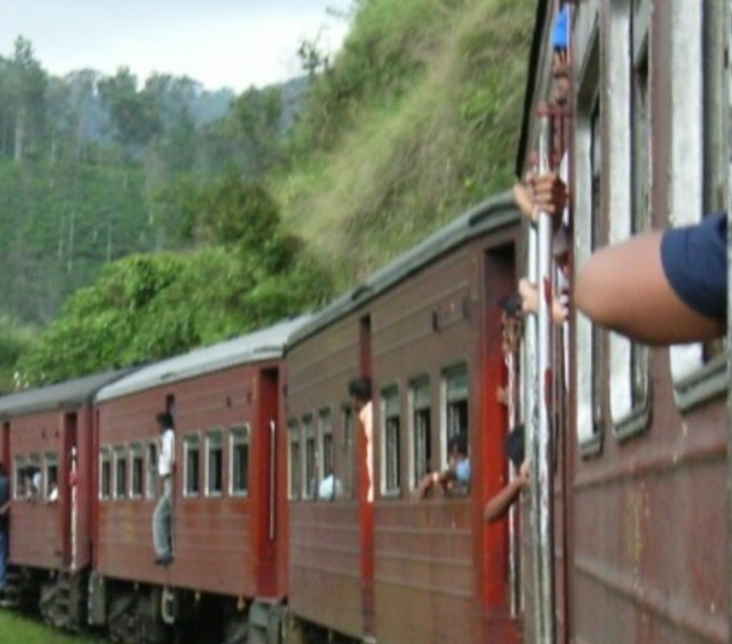 スリランカスロー旅行列車の旅